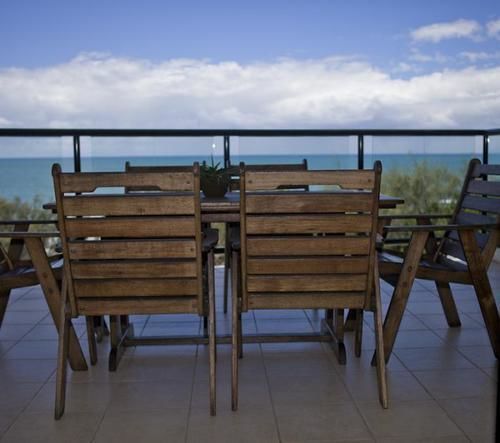 Pacific Reef By Kacys Aparthotel Bargara Exterior photo
